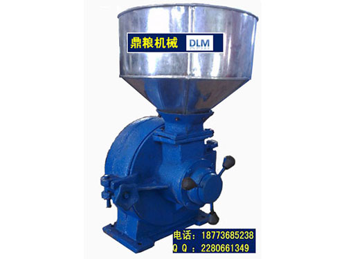 30型磨片式粉碎機(jī)、磨粉機(jī)磨粉機(jī)，磨片式，產(chǎn)量達(dá)1000公斤時(shí),粗細(xì)可調(diào)